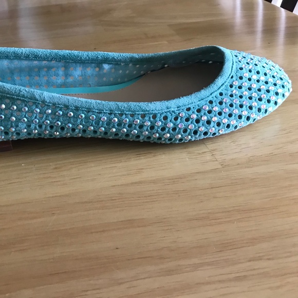 BRAND NEW ANTONIO MELANI TEAL RHINESTONE FLATS SIZE 8.5 - Picture 5 of 6